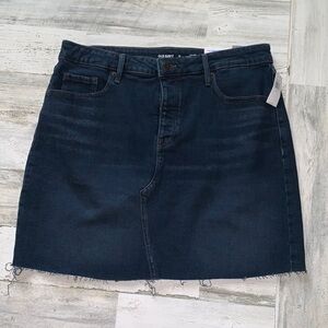 NWT. Old Navy jean skirt.  Size 12